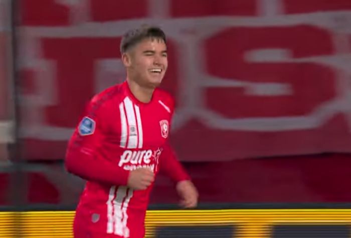 FC Twente trekt aan het kortste eind: Manfred Ugalde binnengehaald